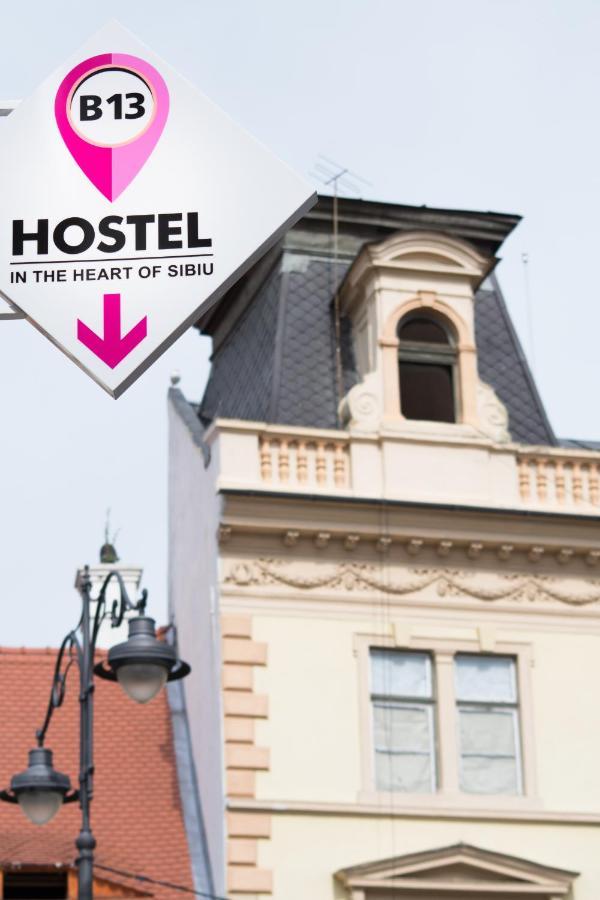 B13 Hostel Сибиу Экстерьер фото